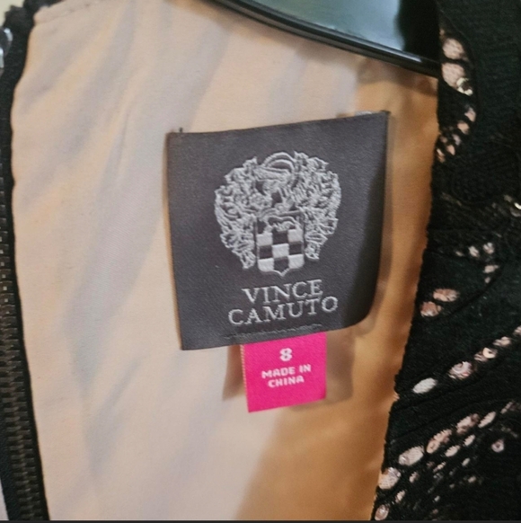 Vince Camuto Black and Gold Geometric Midi Dress - Picture 5 of 5